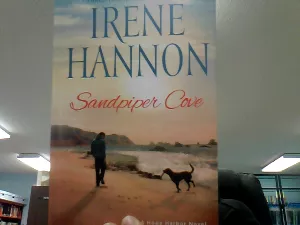 Sandpiper Cove : A Hope Harbor Novel.